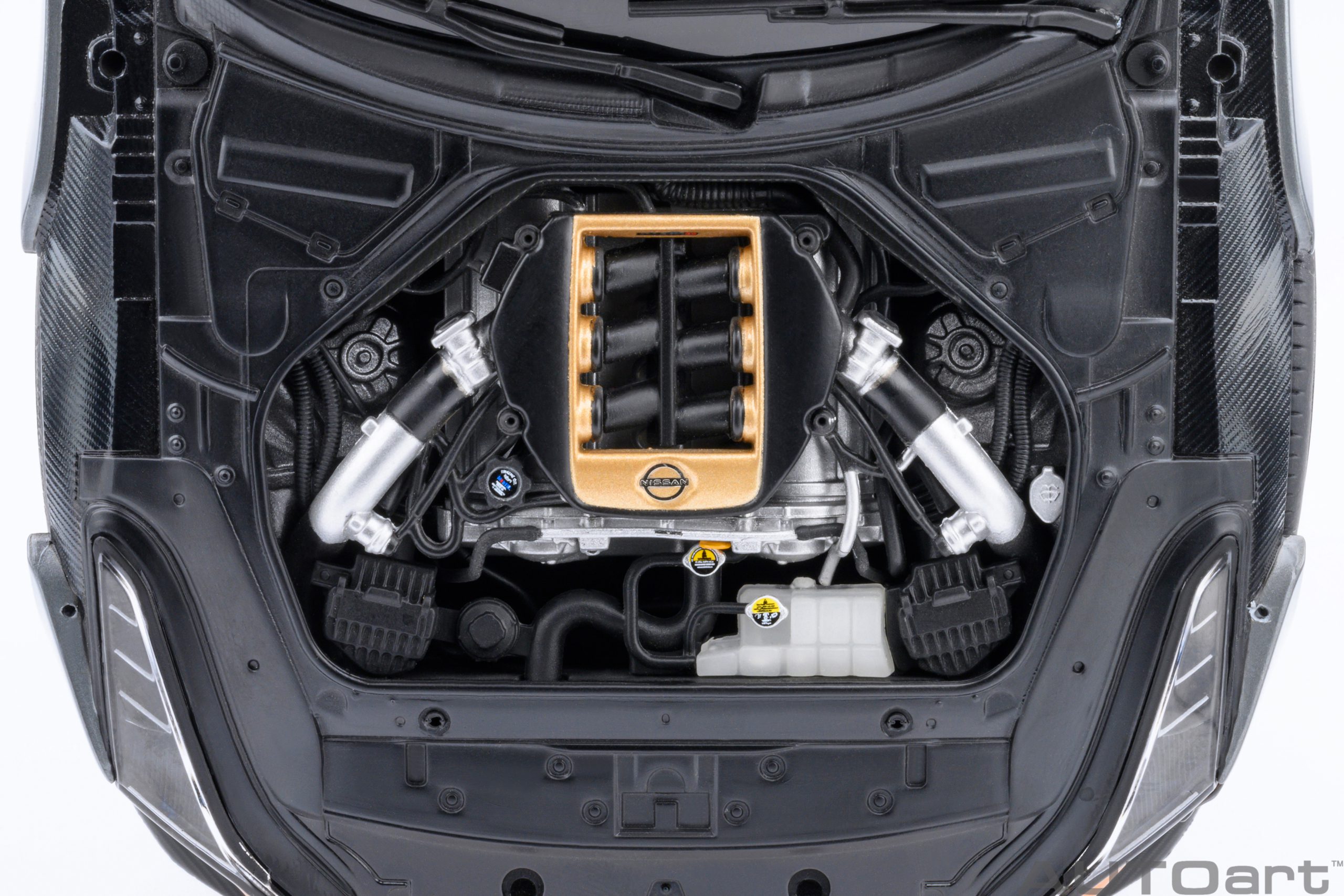 AUTOart 77510 Nissan GT-R50 by Italdesidn liquid kinet