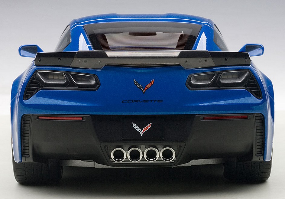 AUTOart 71265 Chevrolet Corvette C7 Z06 blau