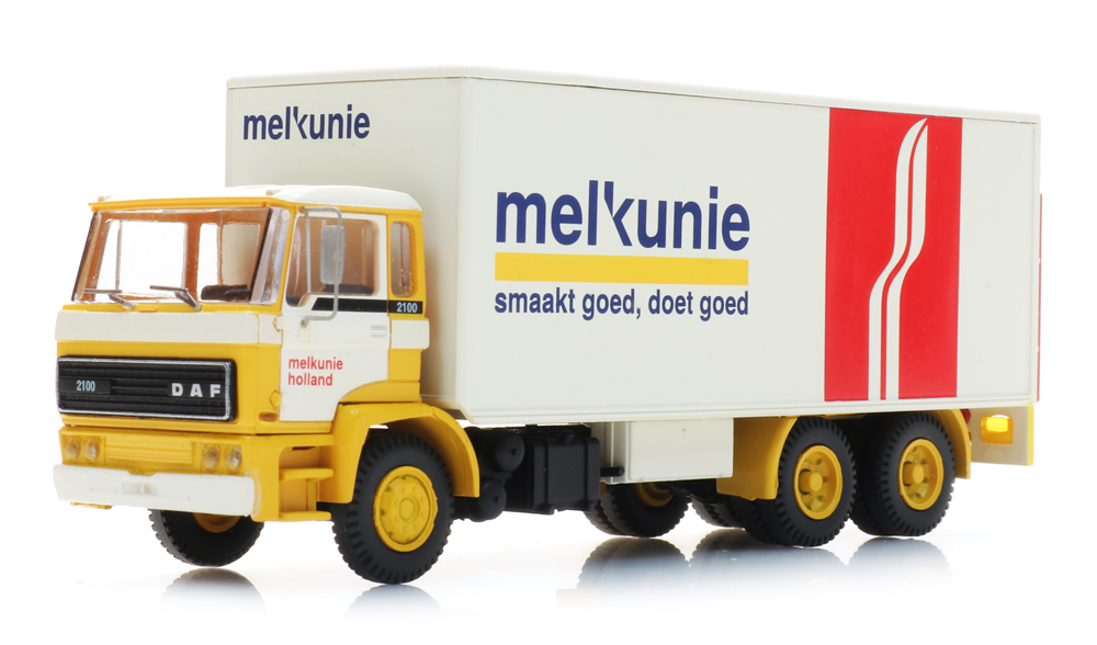 487.052.12 DAF 2100 Koffer-Lkw (3a) Melkunie