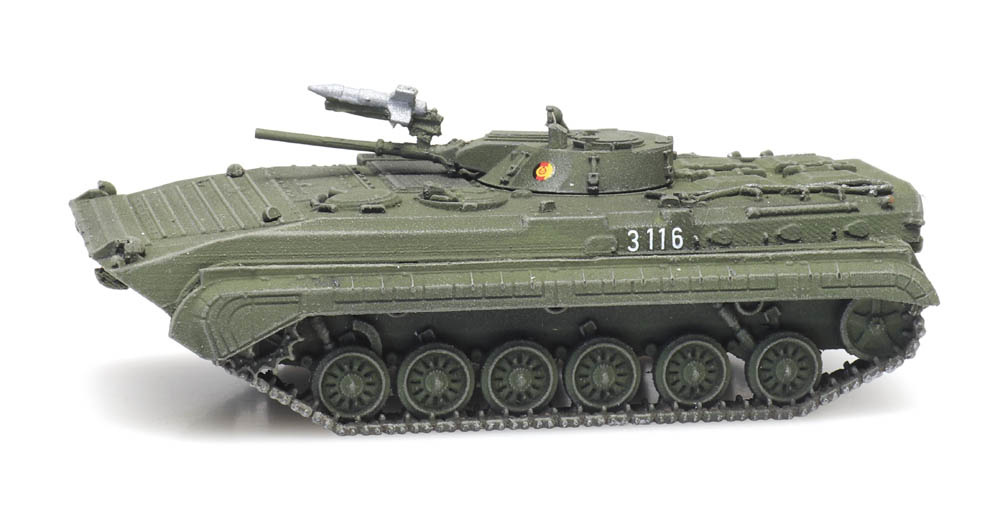 6120008 DDR BMP1 NVA