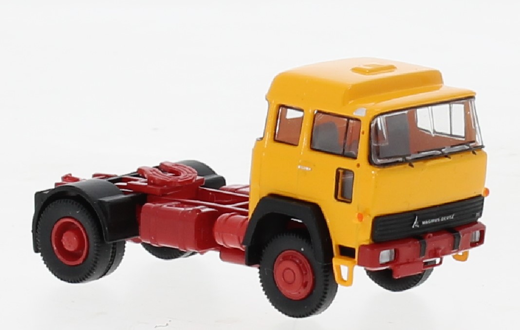 83279 Magirus 310D SZM (2a) gelb