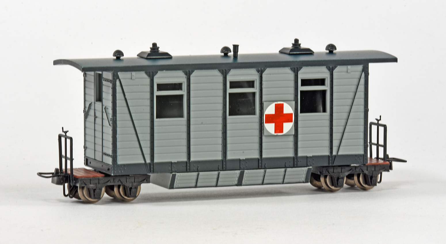 Minitrains 5135 Lazarettwagen