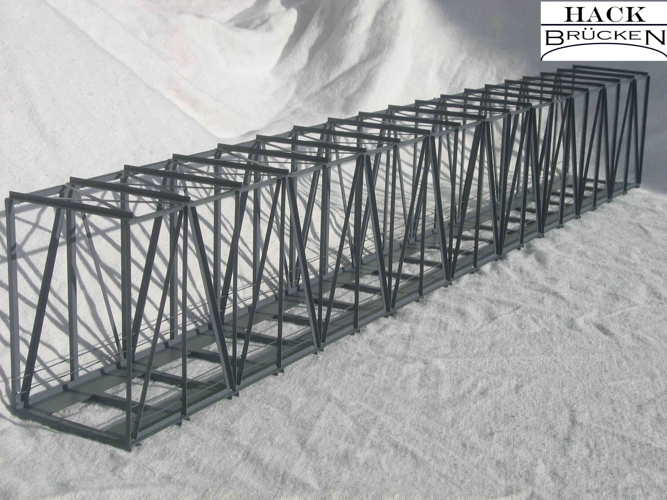 Hack K63R Kastenbrücke rechteckig 63 cm