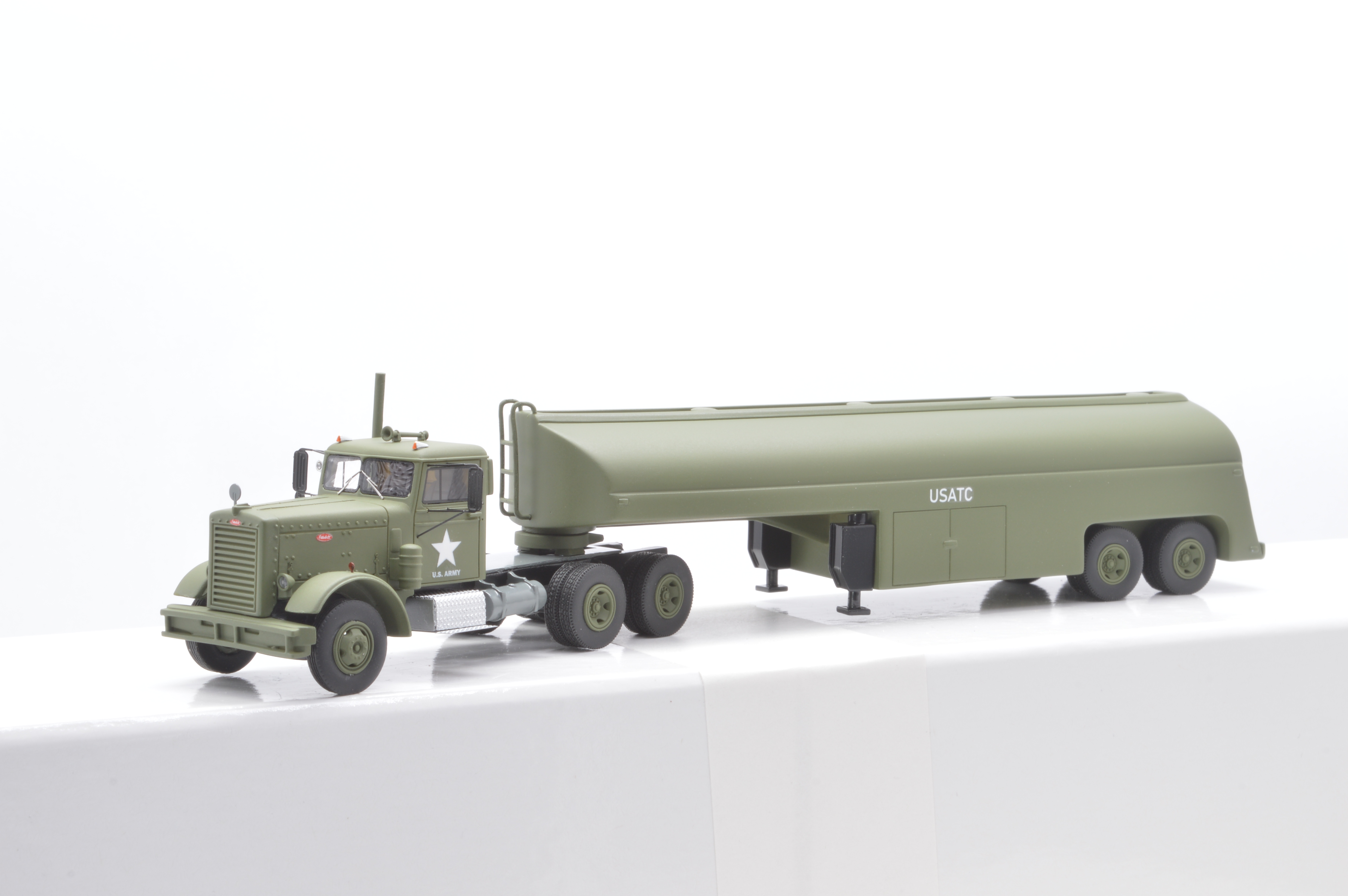 NA99162 Peterbilt 281 C, US Army 1:87