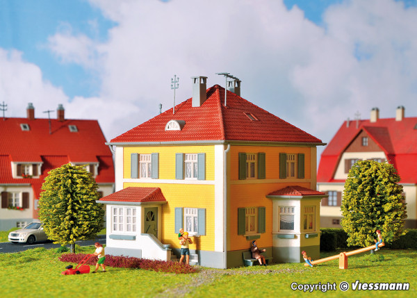 38178 Wohnhaus Pappelweg