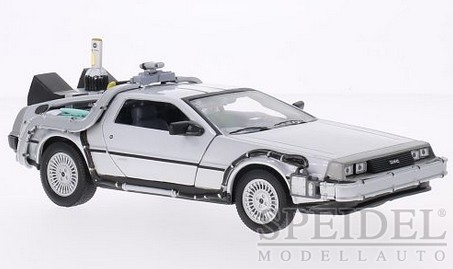 WEL22441 DeLorean Back to the Future II