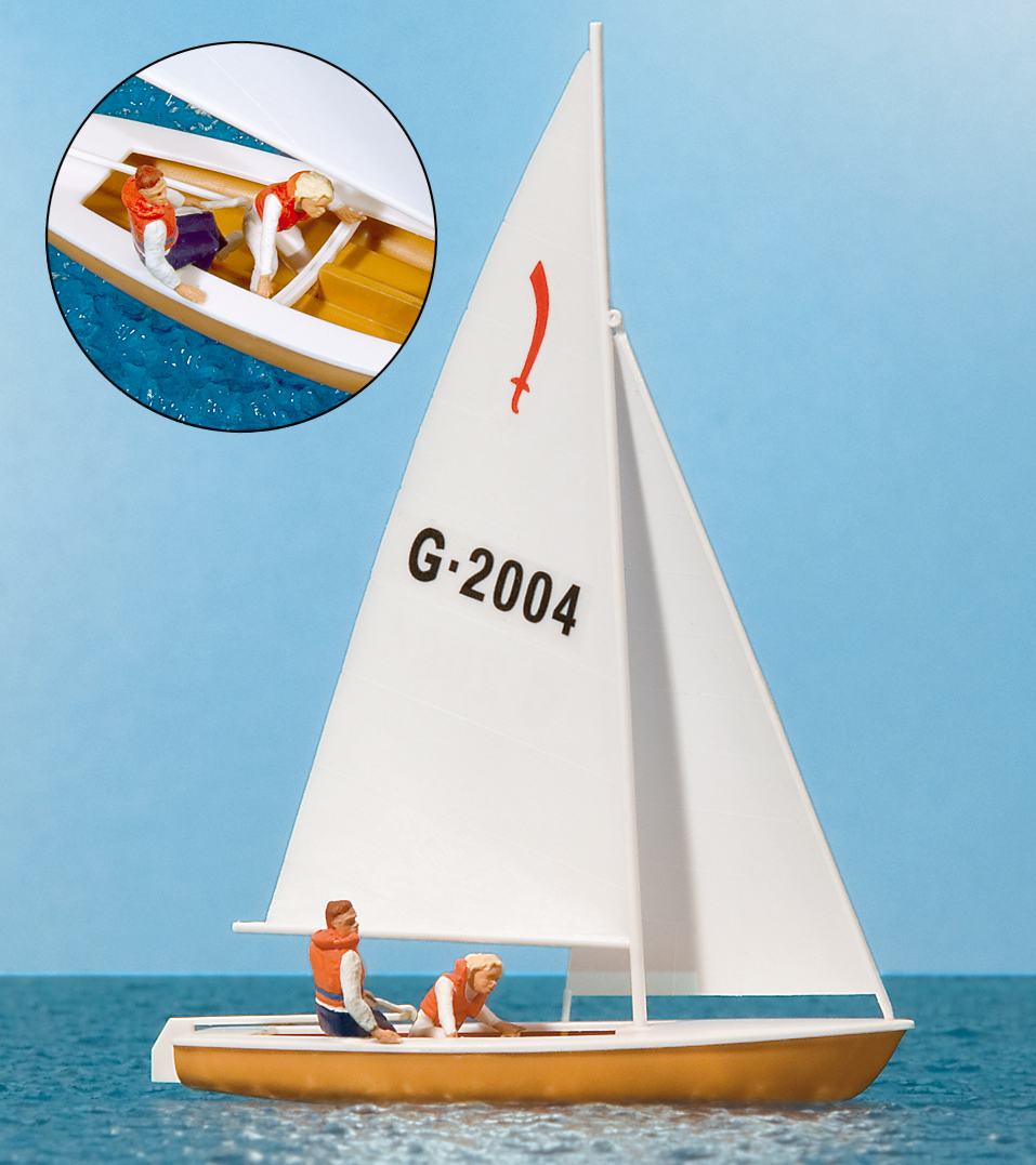 10681 Segler (4). Segelboot Korsar