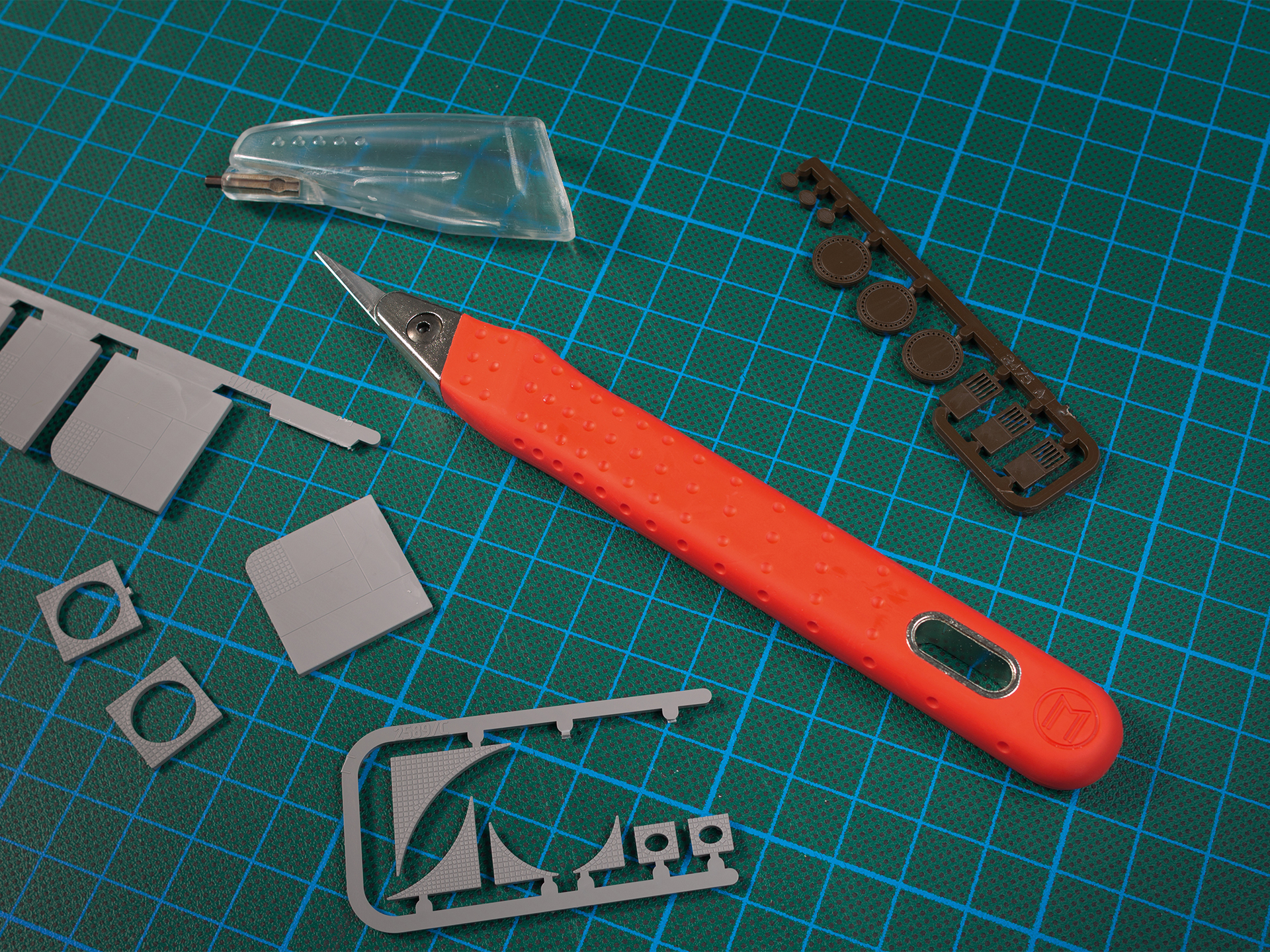 90005 Modellbaumesser