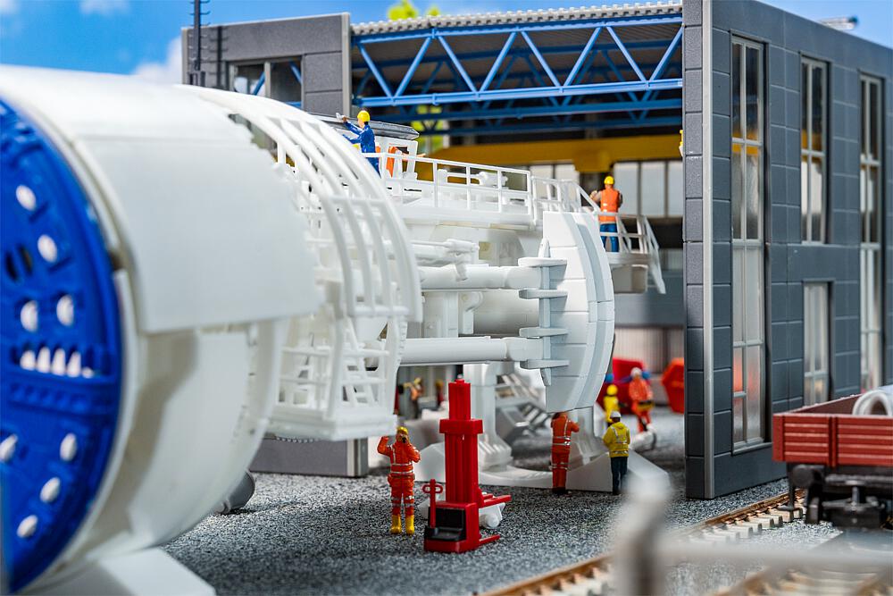 130897 Tunnelbohrmaschine im Bau