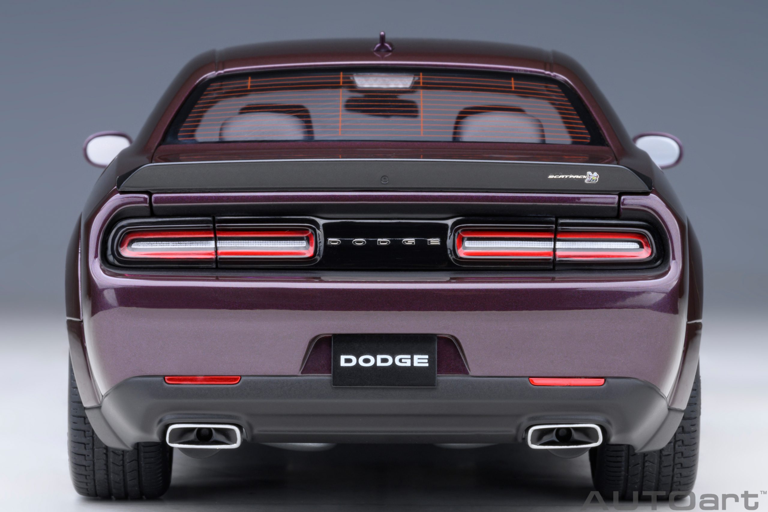 AUTOart 71771 Dodge Challenger R/T Scat Pack Widebody