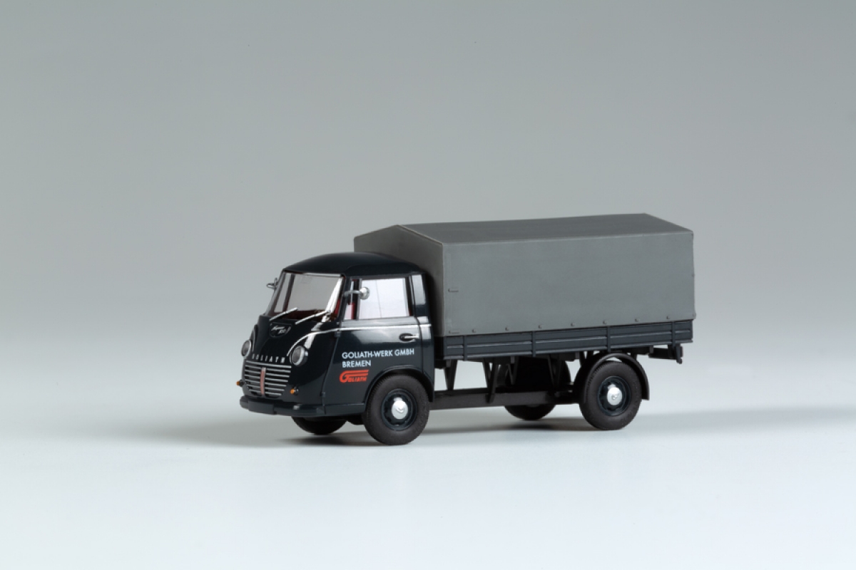 66027 MC Goliath Expr. 1100 Pritsc