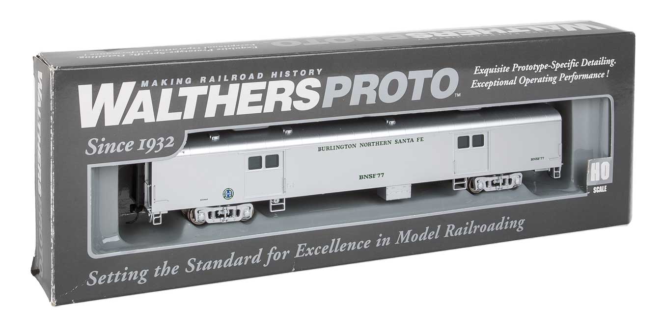 WalthersProto 15655 P-S Baggage BNSF #77 slv