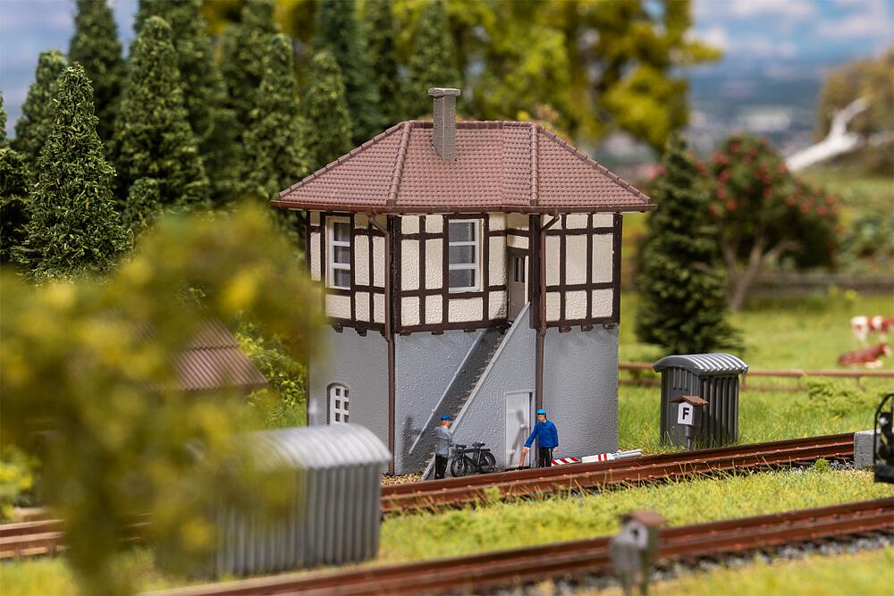 Faller 222239 Blockstelle mit Streckenaussc