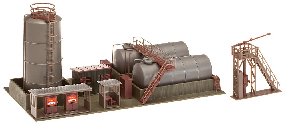 120157 Öllager mit Dieseltankstelle und Ölkran