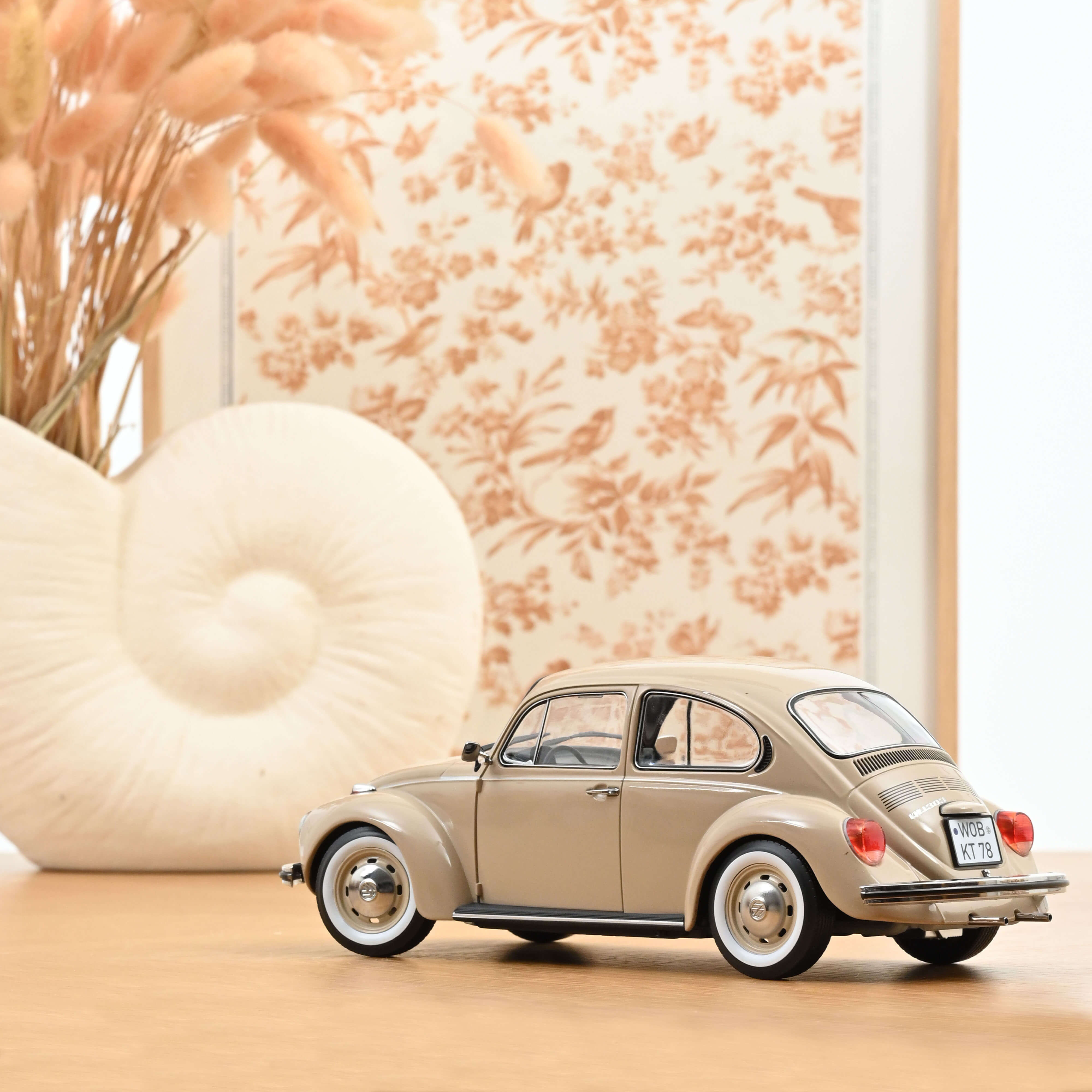 Norev 188537 VW 1303 Käfer Shara beige (1973)