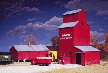 3238 Farmer's Co-op Rural Grain Elevator
