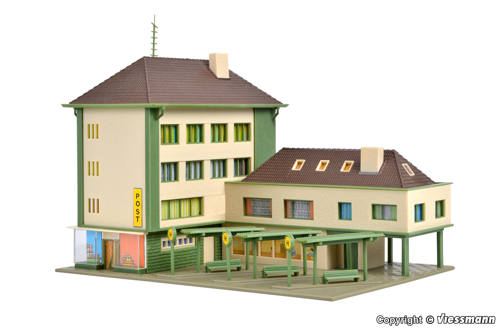 47724 Postamt mit Nebengebäude und Bushalteste