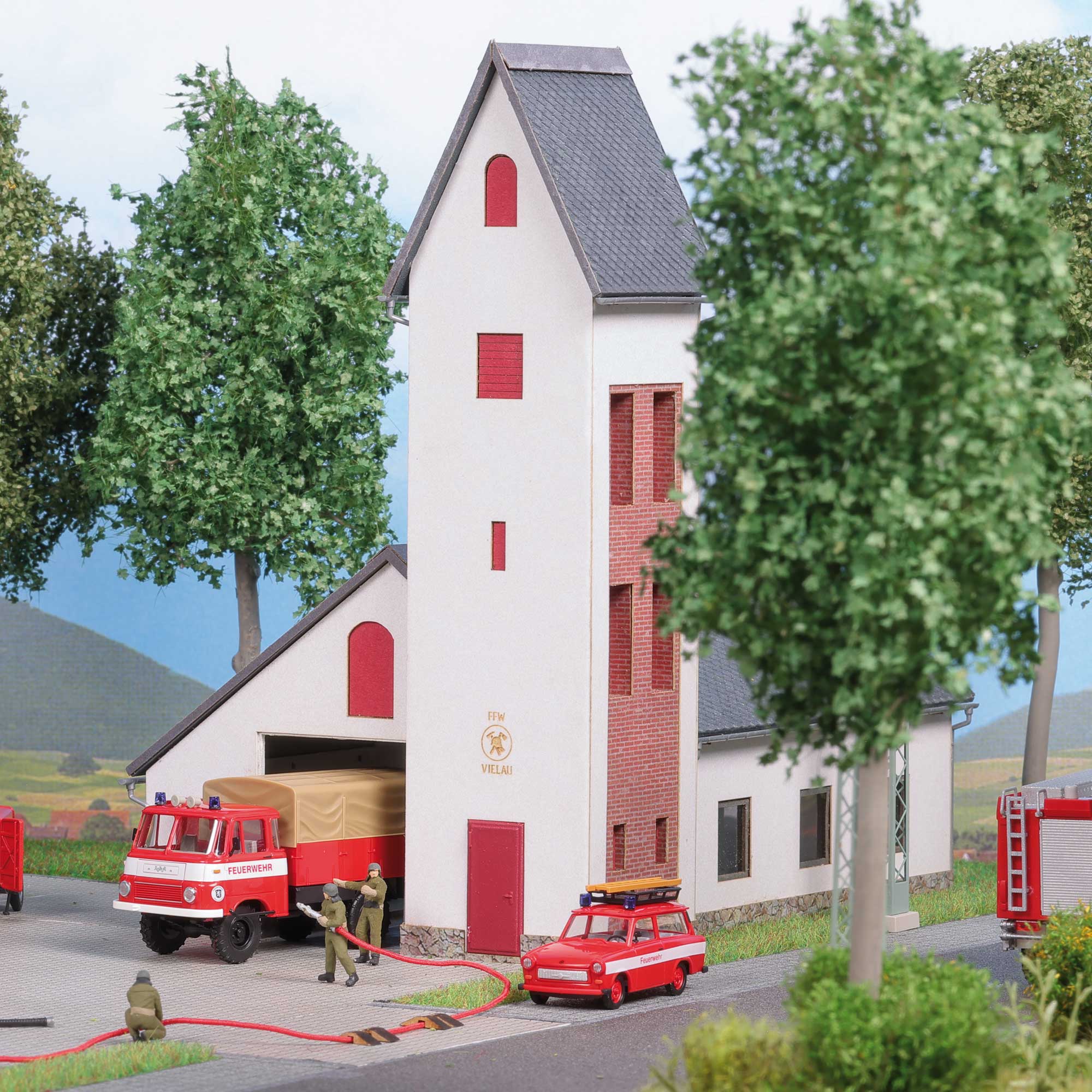 Busch 1740 Feuerwache Vielau H0