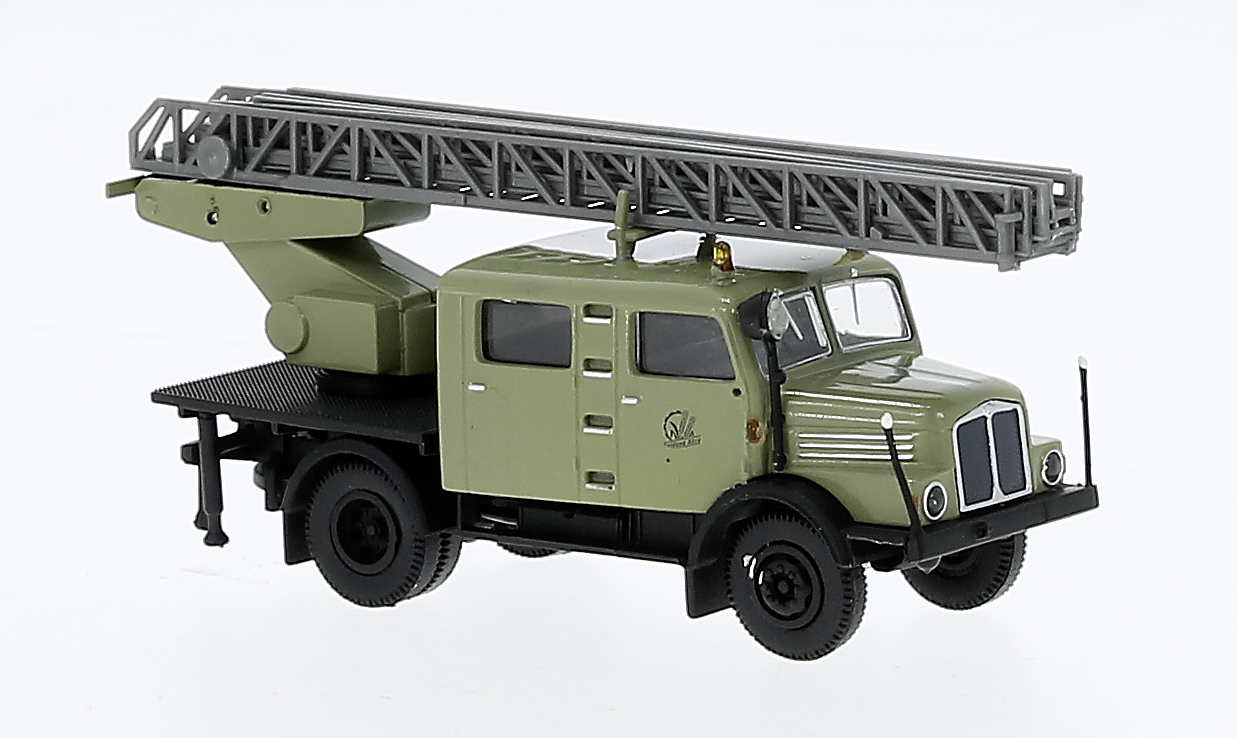 71769 IFA S 4000-1 Doka DL25 Goldene Ähre