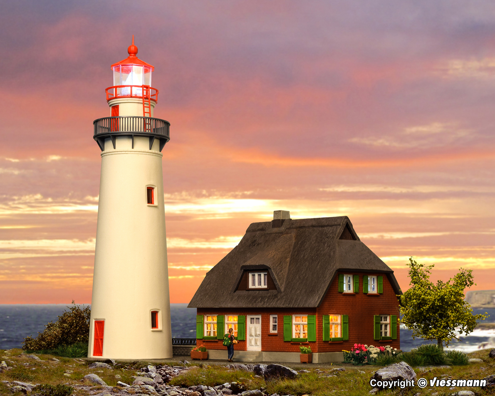 Kibri 39153 Leuchtturm Hiddensee mit Nebengebäude