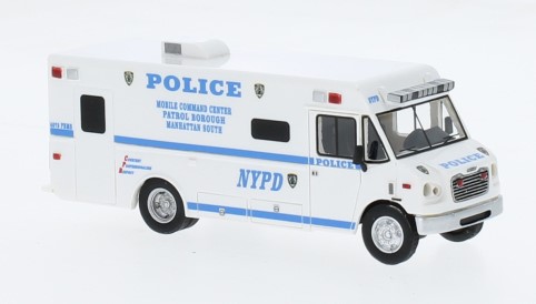 BOS87856 Freightliner MT-55 NYPD