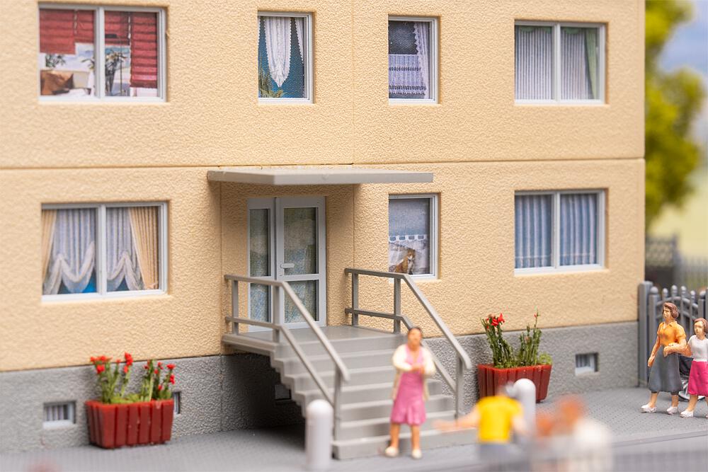 130755 Mehrfamilienhaus