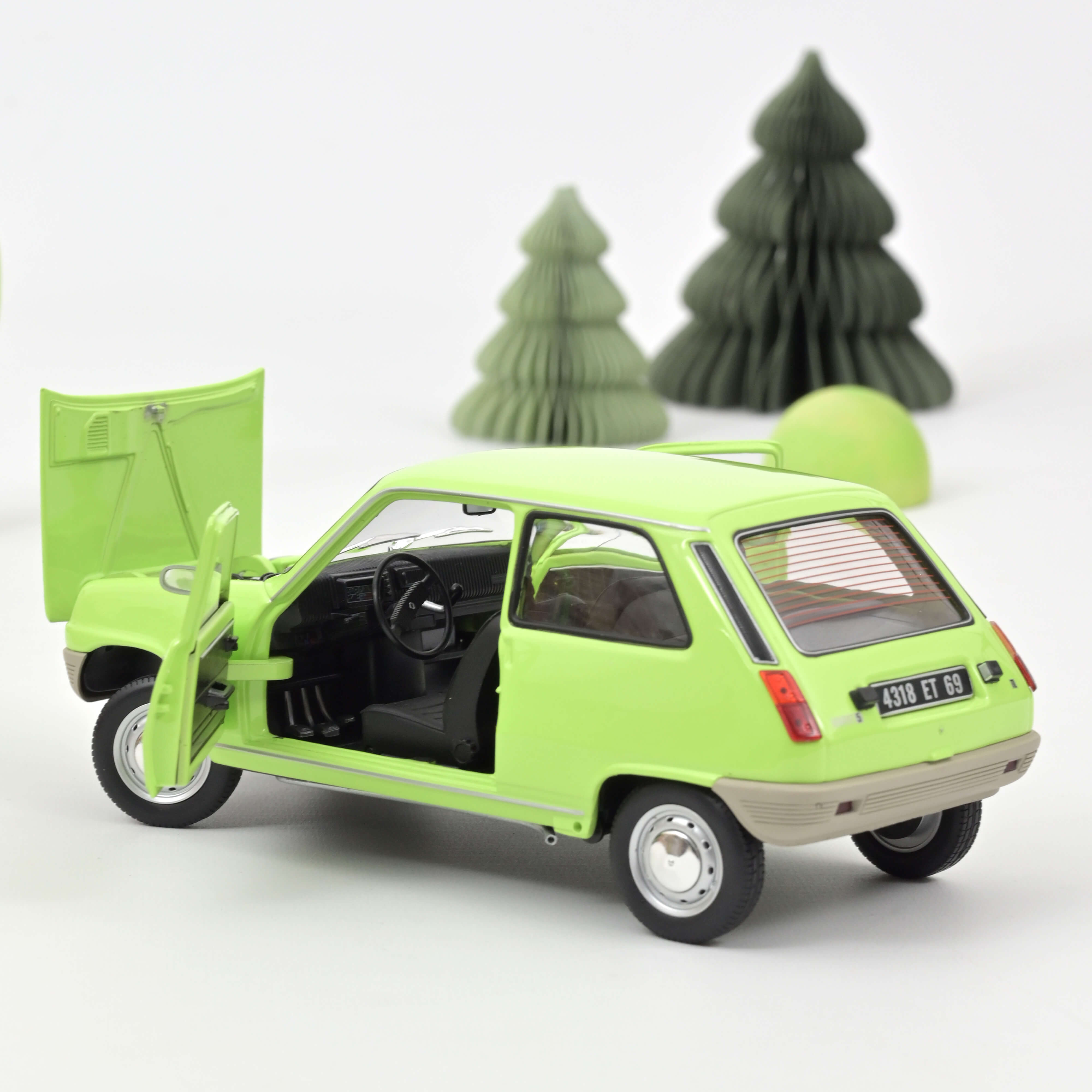 185155 Renault R5 grün 1972