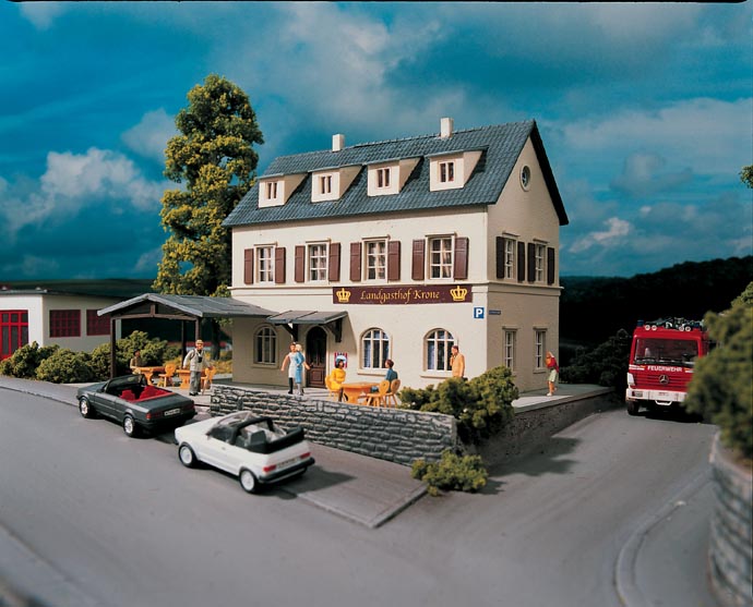Piko 61830 Landgasthof Krone
