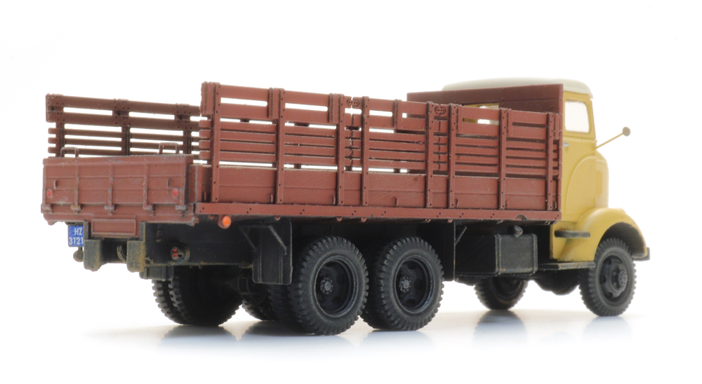 Artitec 387.614 GMC AFKWX Pritschen-LKW