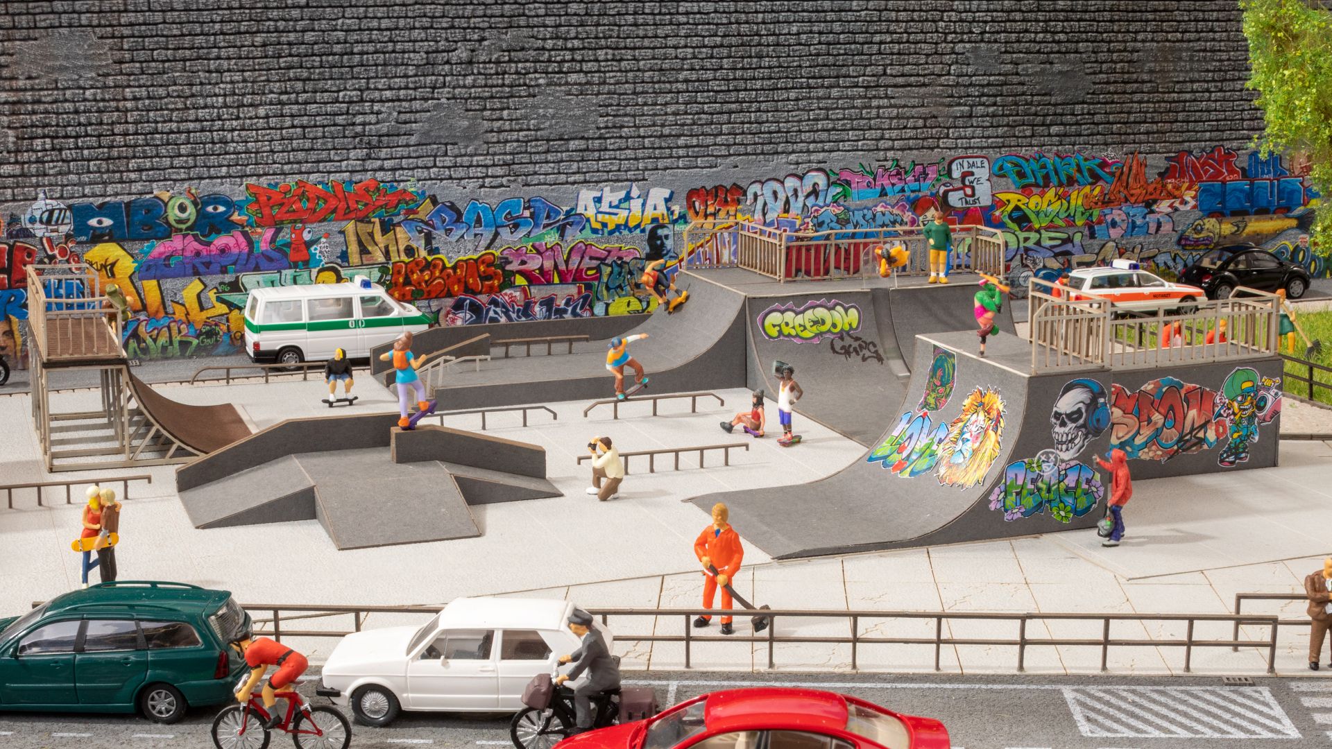 66834 micro-motion Skatepark