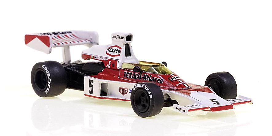 22952 McLaren M23D #5 von Emerson Fittipaldi