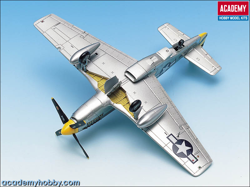 Academy 12441 P-51C Mustang