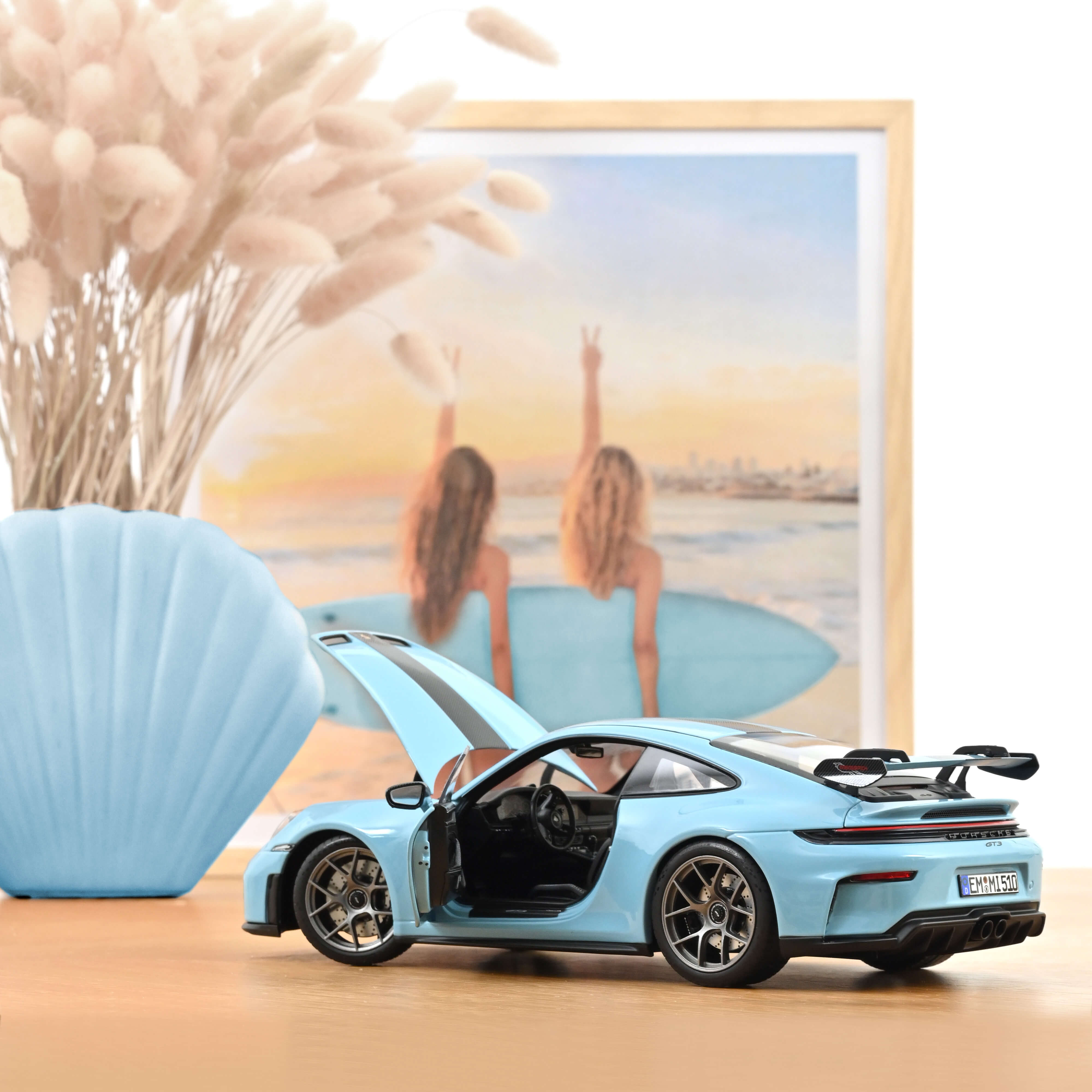 Norev 187000 Porsche 911 GT3 gulfblue (2025)