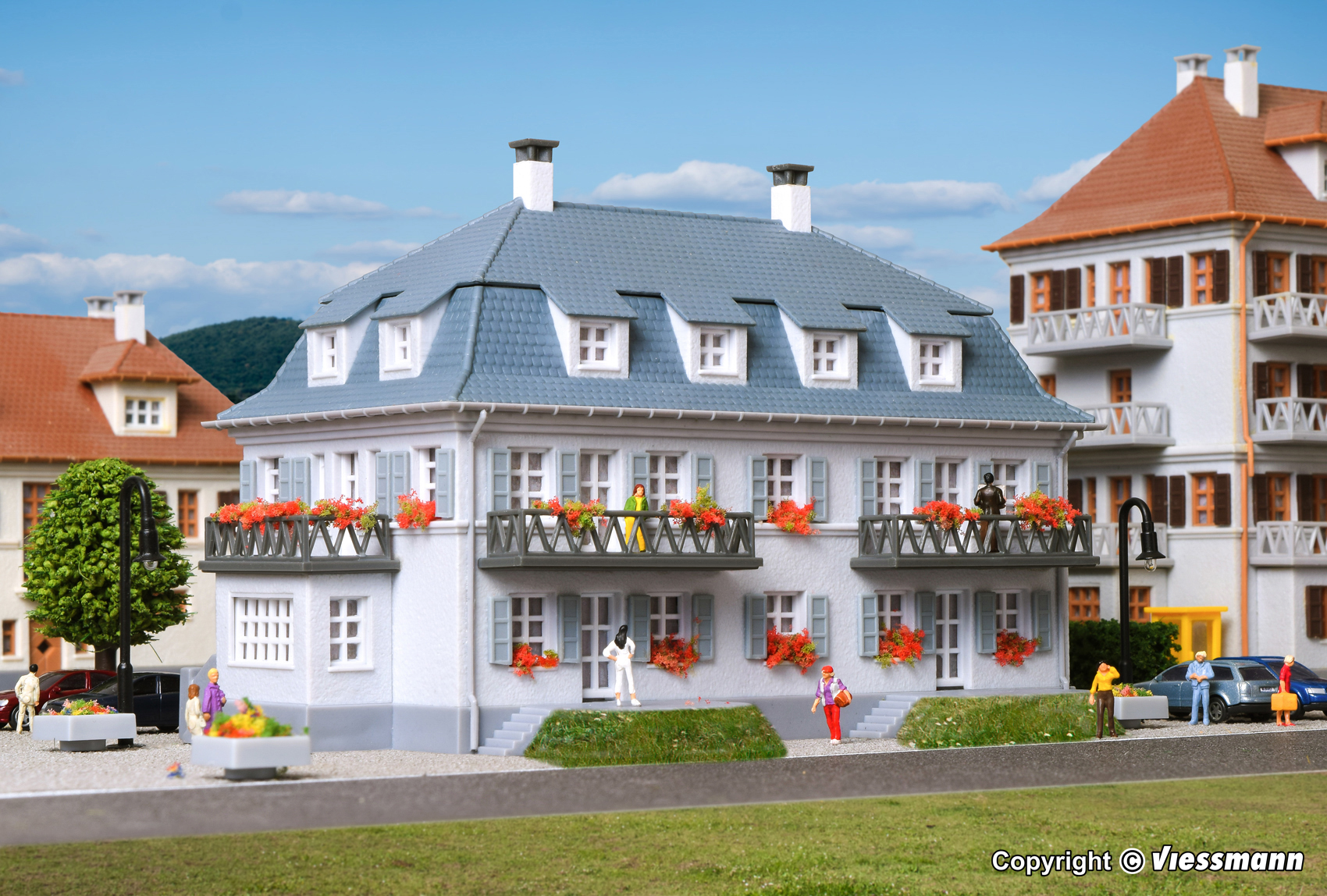 Kibri 37169 Stadthaus mit Balkon und Terasse