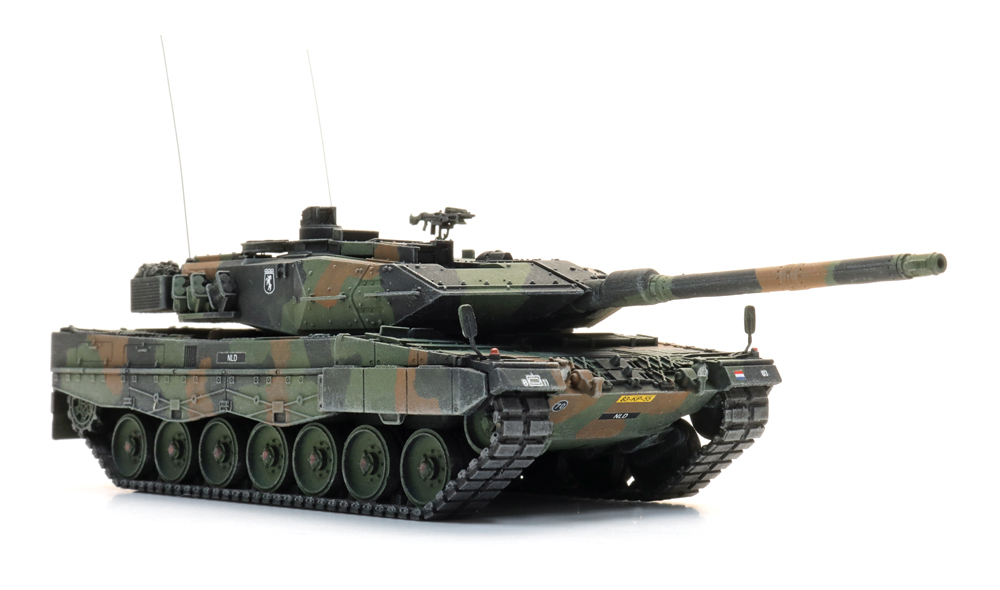 1870204 Bausatz - NL Leopard 2A6