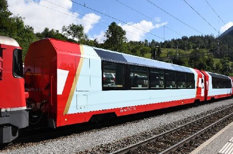10-2027 RhB Glacier Express Wagen-Set 4-tlg Ep.5
