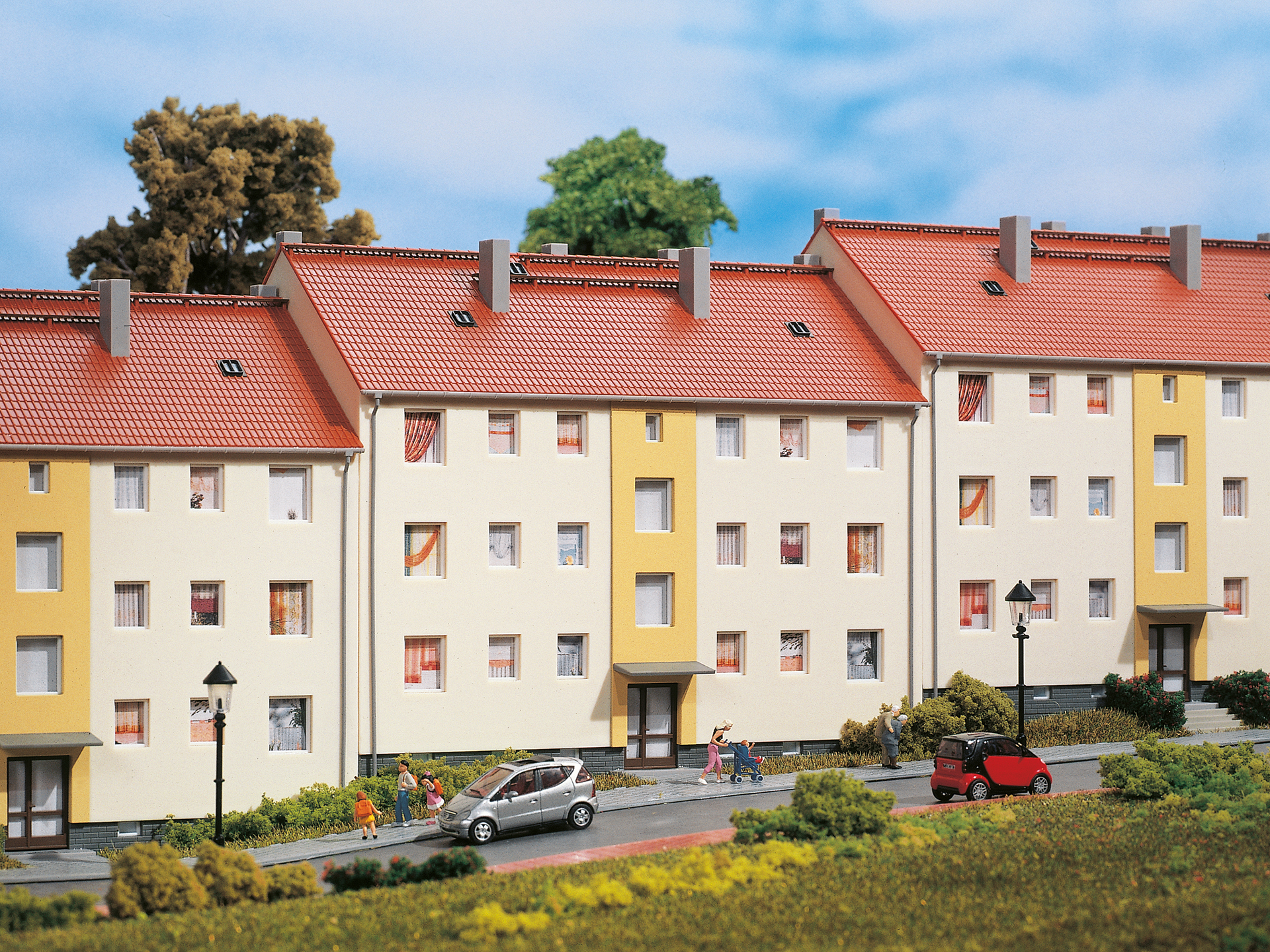 11402 Mehrfamilienhaus