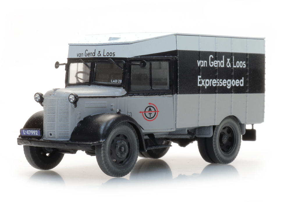 387.577 Austin K2 Kastenwagen Van Gend & Loos