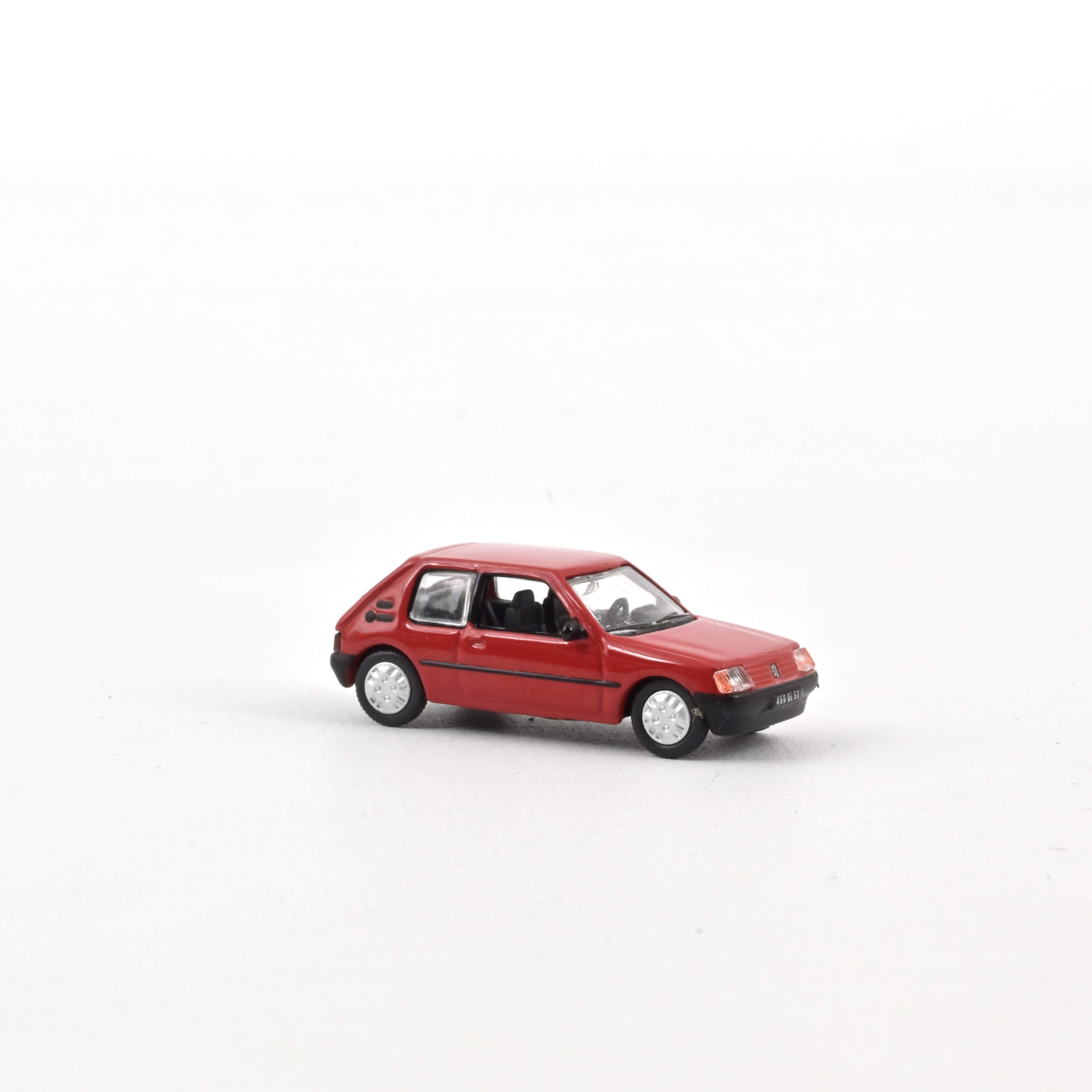 Norev 471732 Peugeot 205 XL rot 1985