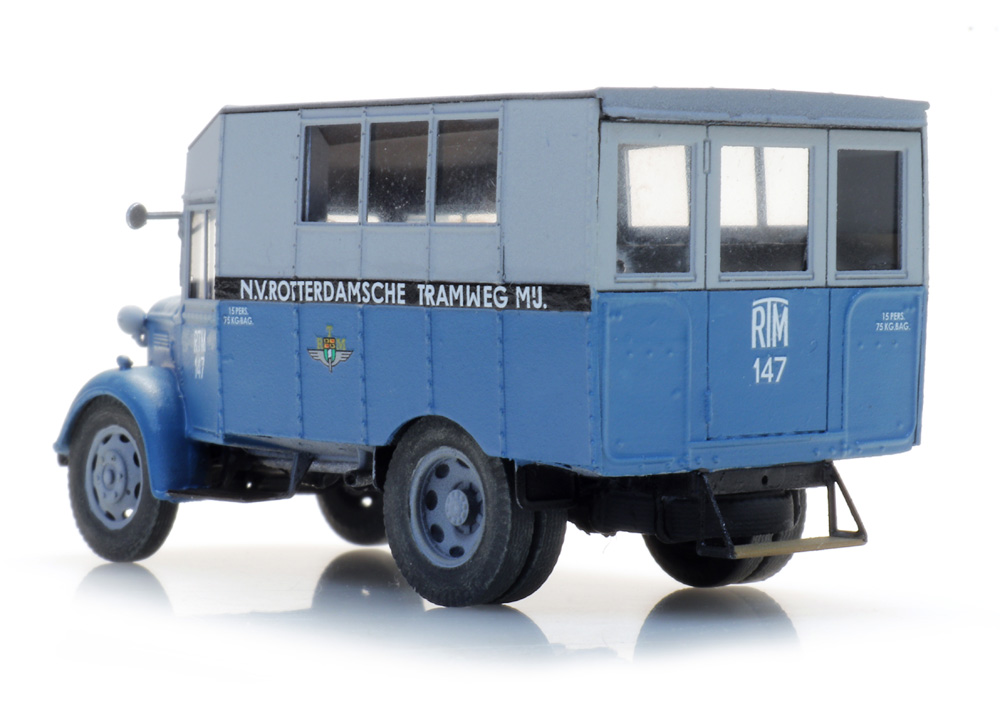 Artitec 387.560 Austin K2 Omnibus Rotterdamsche Tramwe