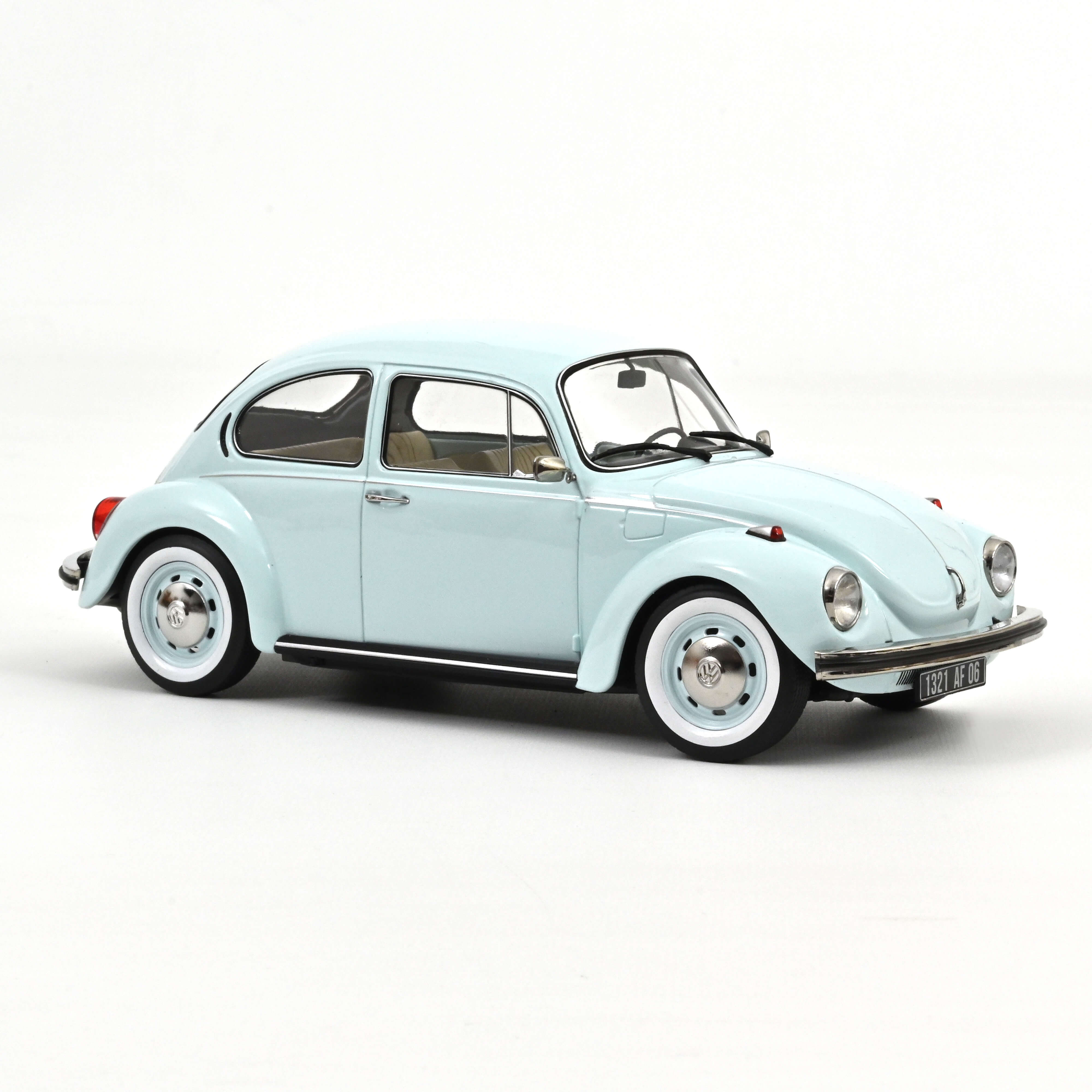 Norev 188676 VW 1303 Käfer pastell blau (1973)