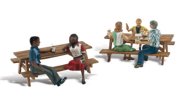 WA1939 HO Outdoor Dining
