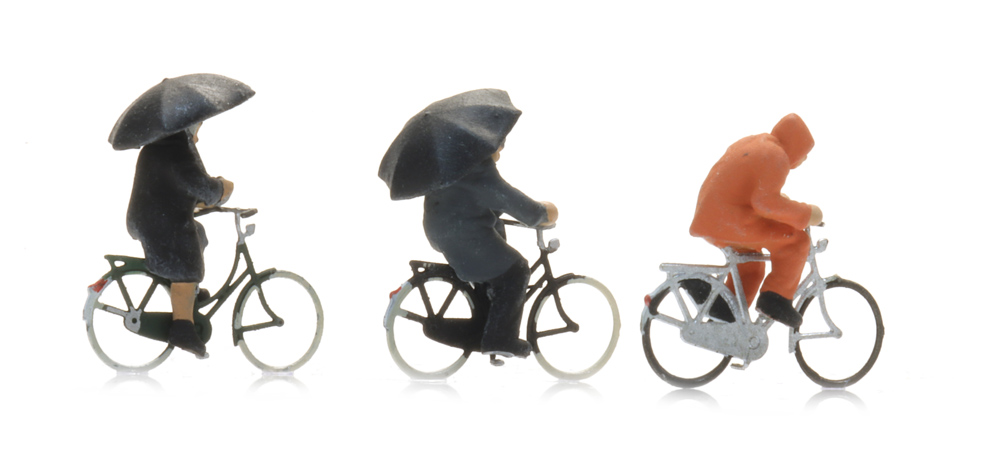 5160037 Radfahrer im Regen (3x)