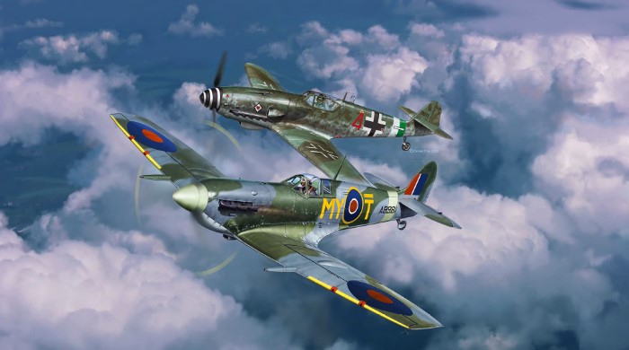 Revell 03710 Combat Set: Bf 109G-10 & Spitfire