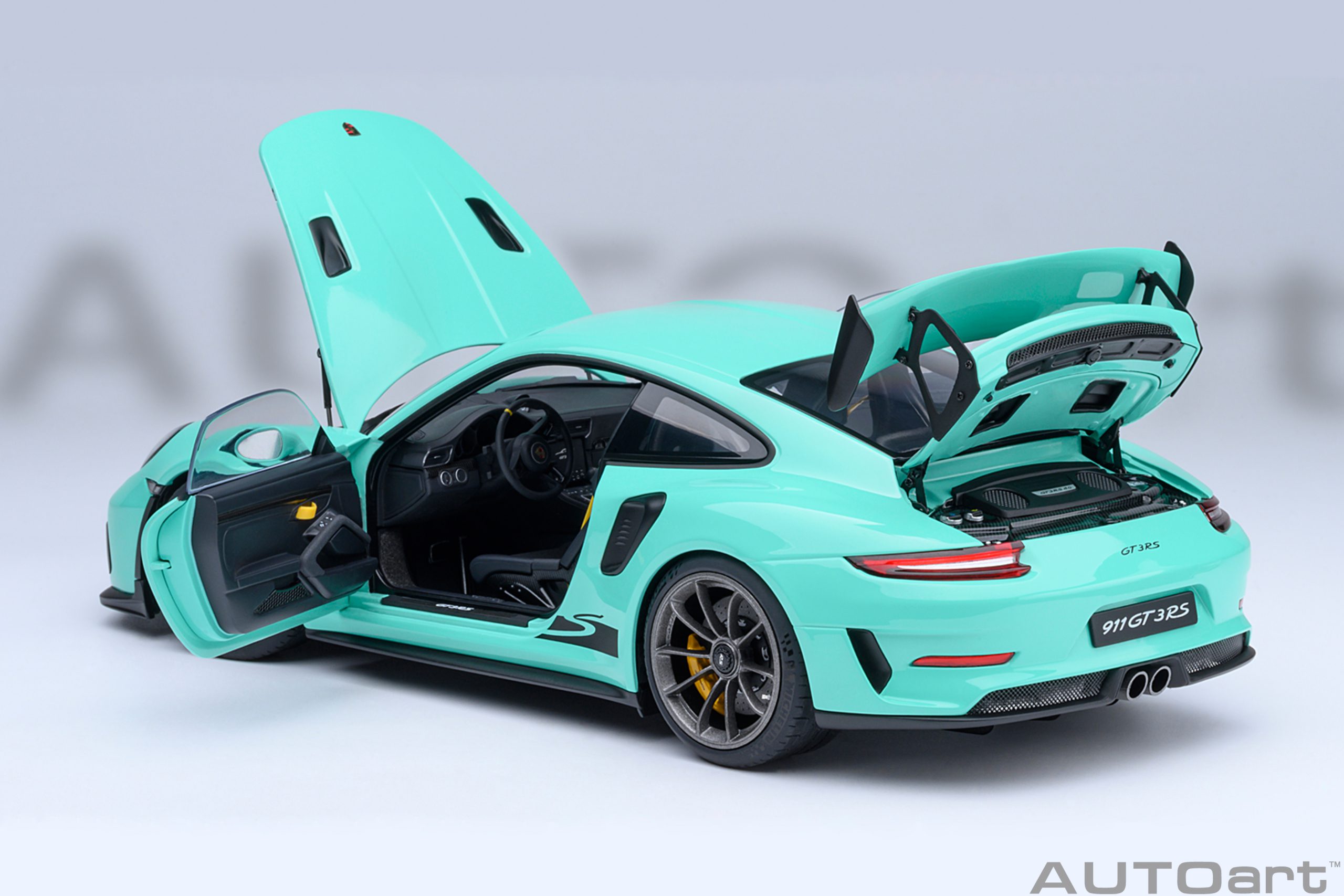 AUTOart 78181 Porsche 911(991.2) GT3 RS 2017 grün