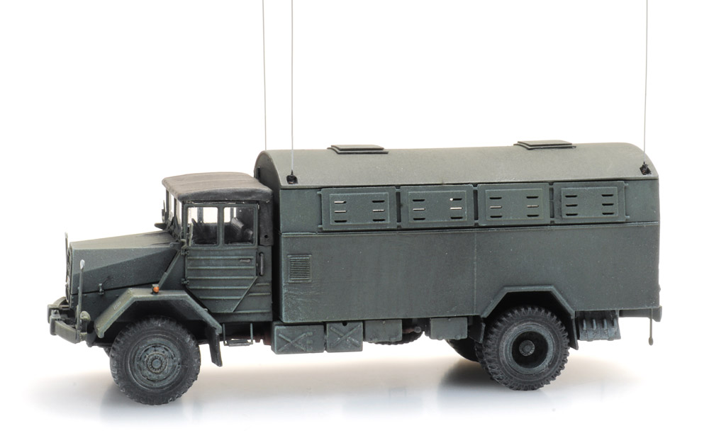 6870417 BRD MAN 630 L2 A mit Fernmelde Kofferau