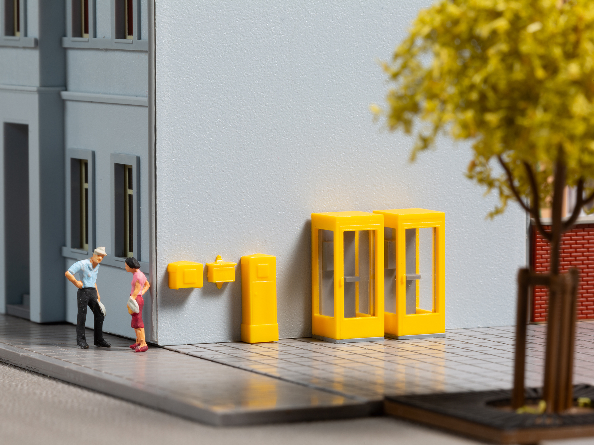 44652 Telefonzellen und Briefkästen