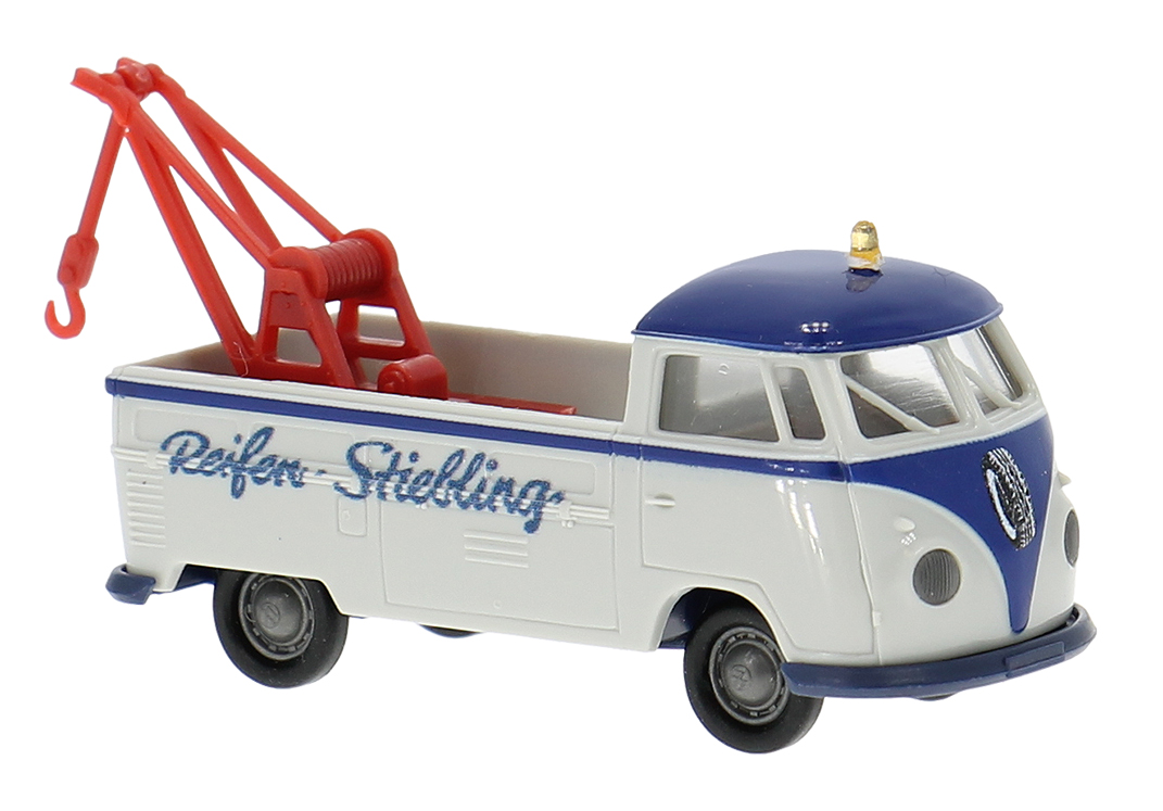 32988 VW T1/2b Abschleppwagen Reifen