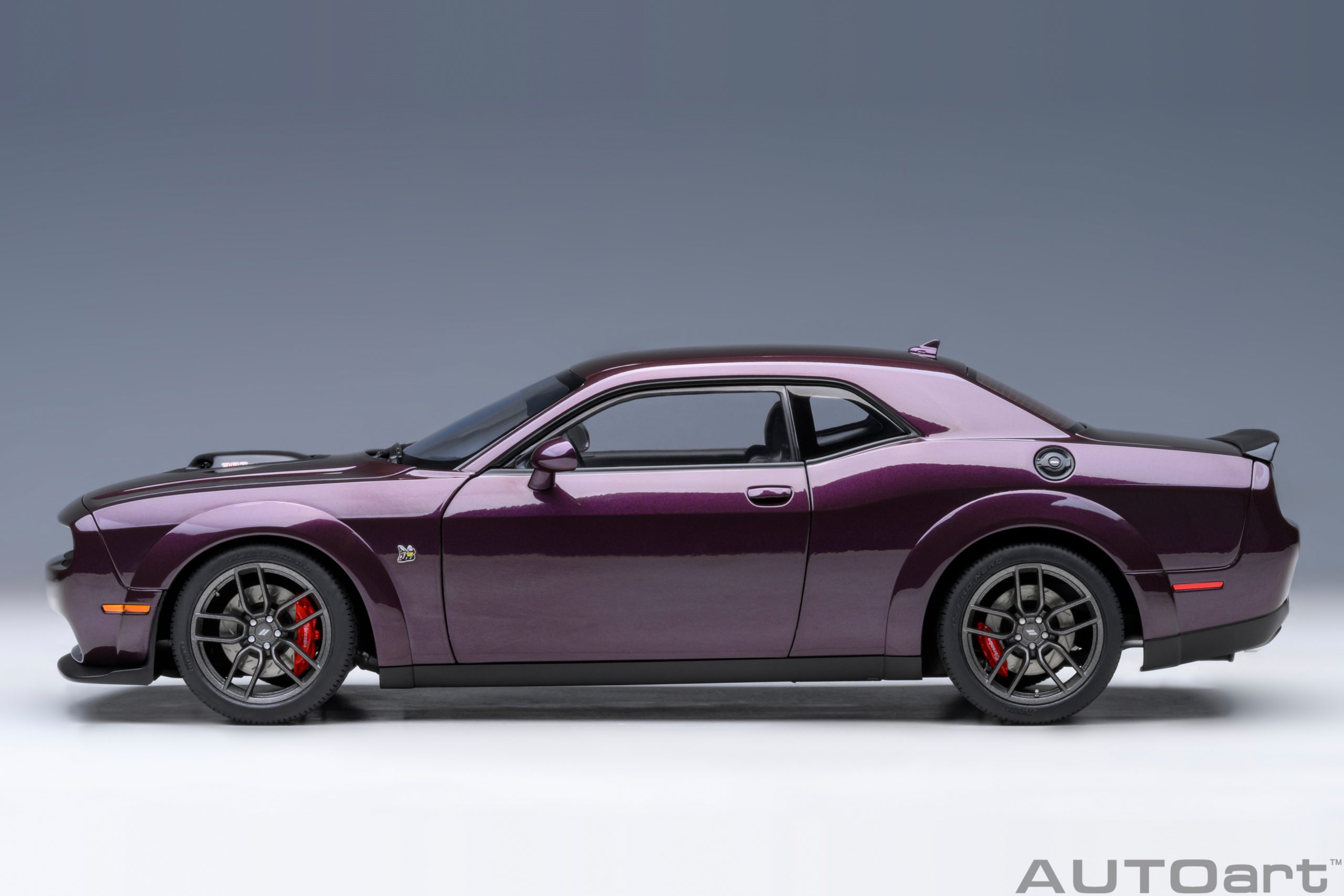 AUTOart 71771 Dodge Challenger R/T Scat Pack Widebody