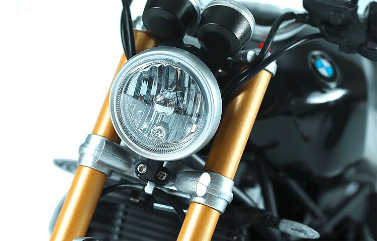 MT-003s BMW R nine T - coloriert